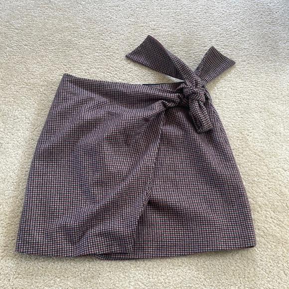 Wilfred Dresses & Skirts - Wilfred plaid wrap mini skirt 4